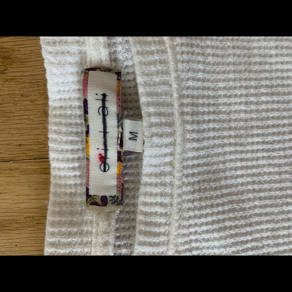 Anthropologie: Eri + Ali, long sleeve - Picture 3 of 3